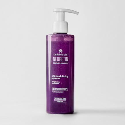 Neoretin Discrom Control Cleanser 200ml Cantabria Labs